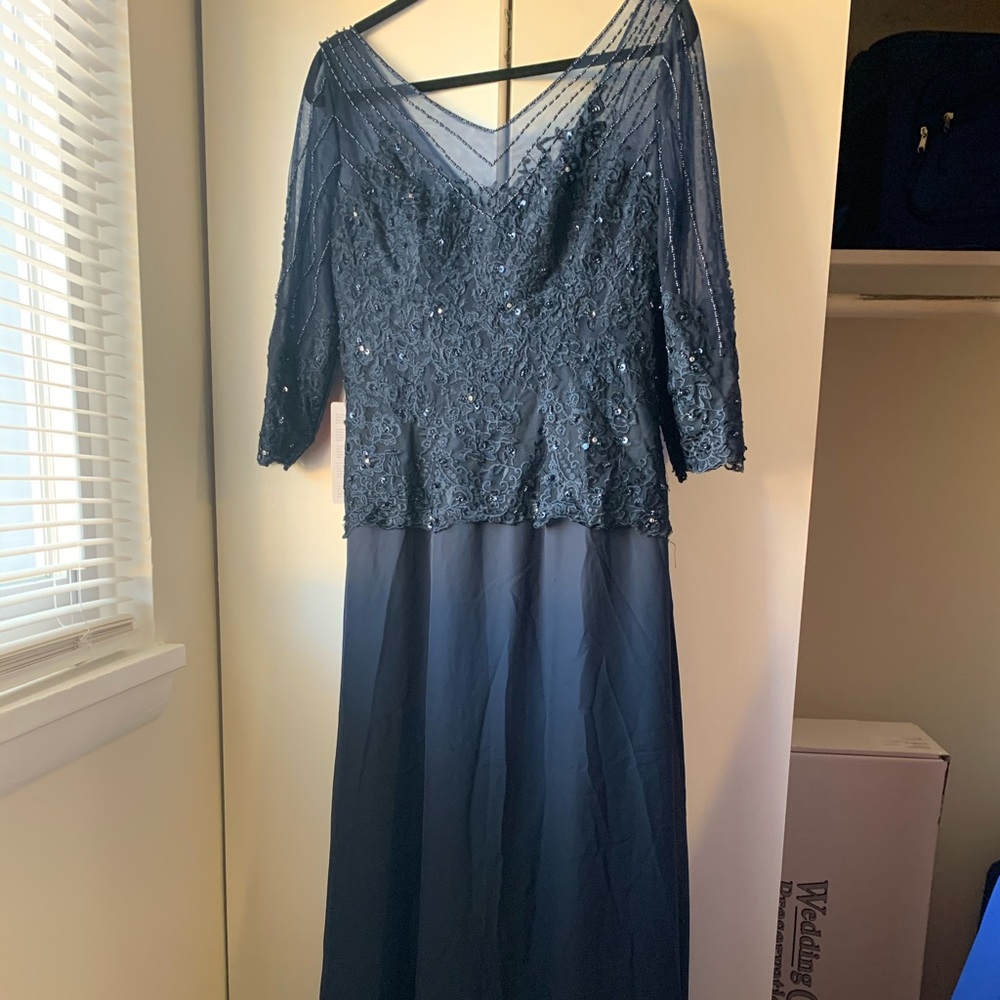 Navy blue mother of the bride dress size 10